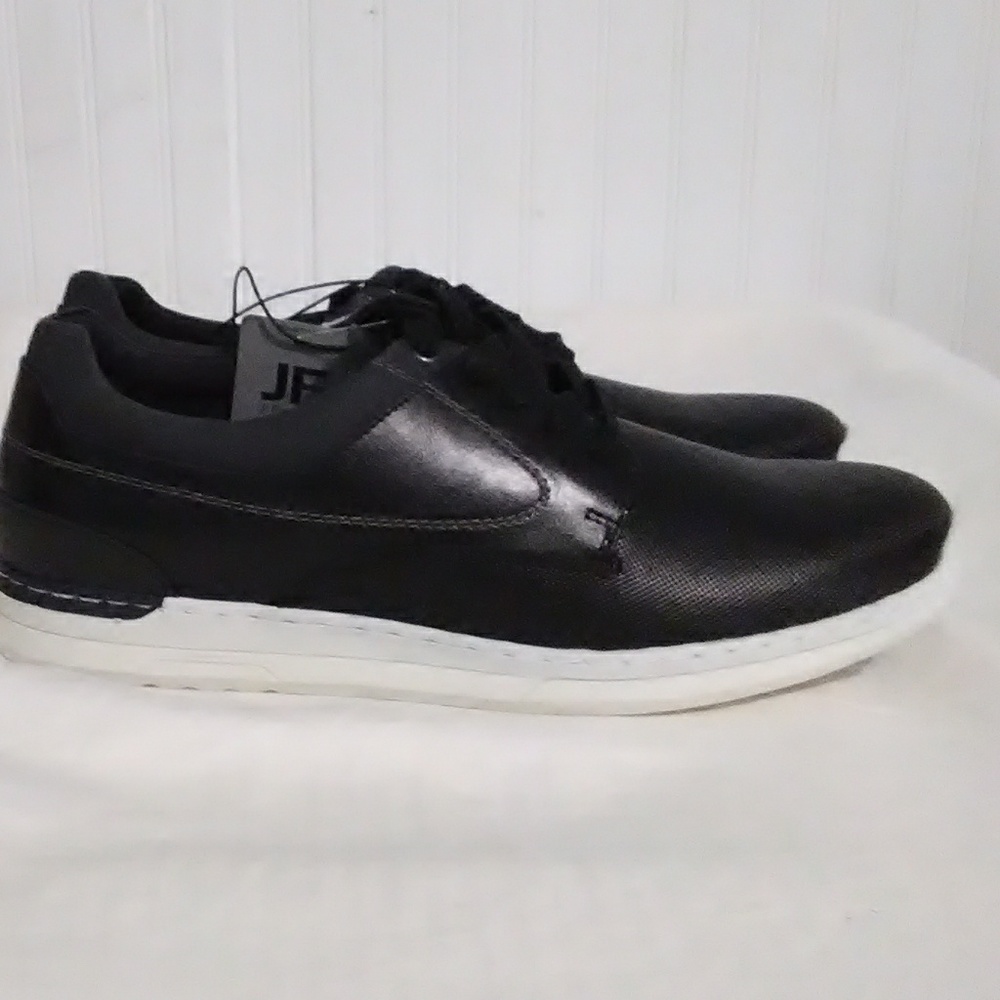 FINAL SALE NWT J. Ferrar Memory Foam Shoes. 9.5 - Picture 3 of 8